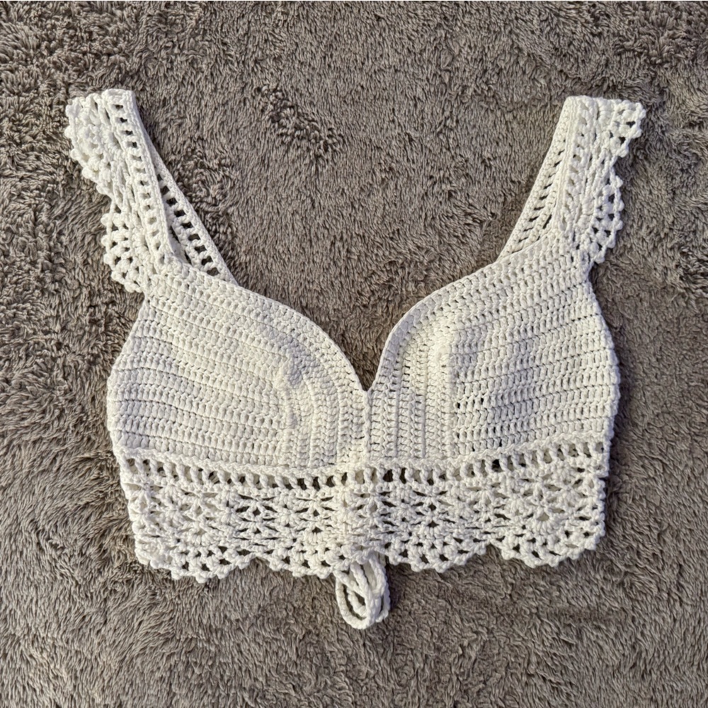 White Crochet Crop Top with Intricate Lace Design